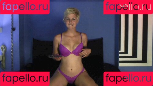 Chloe Camilla Onlyfans Photo Gallery 