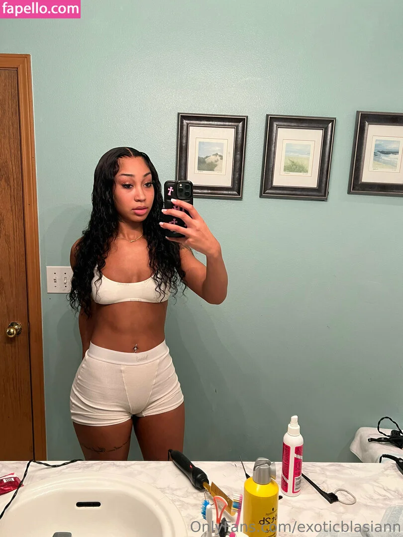 exoticblasiann Onlyfans Photo Gallery 
