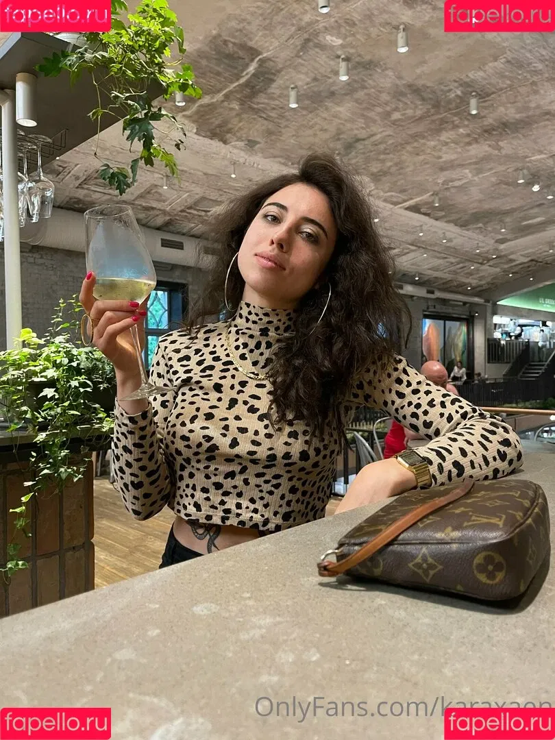 karaxaen Onlyfans Photo Gallery 