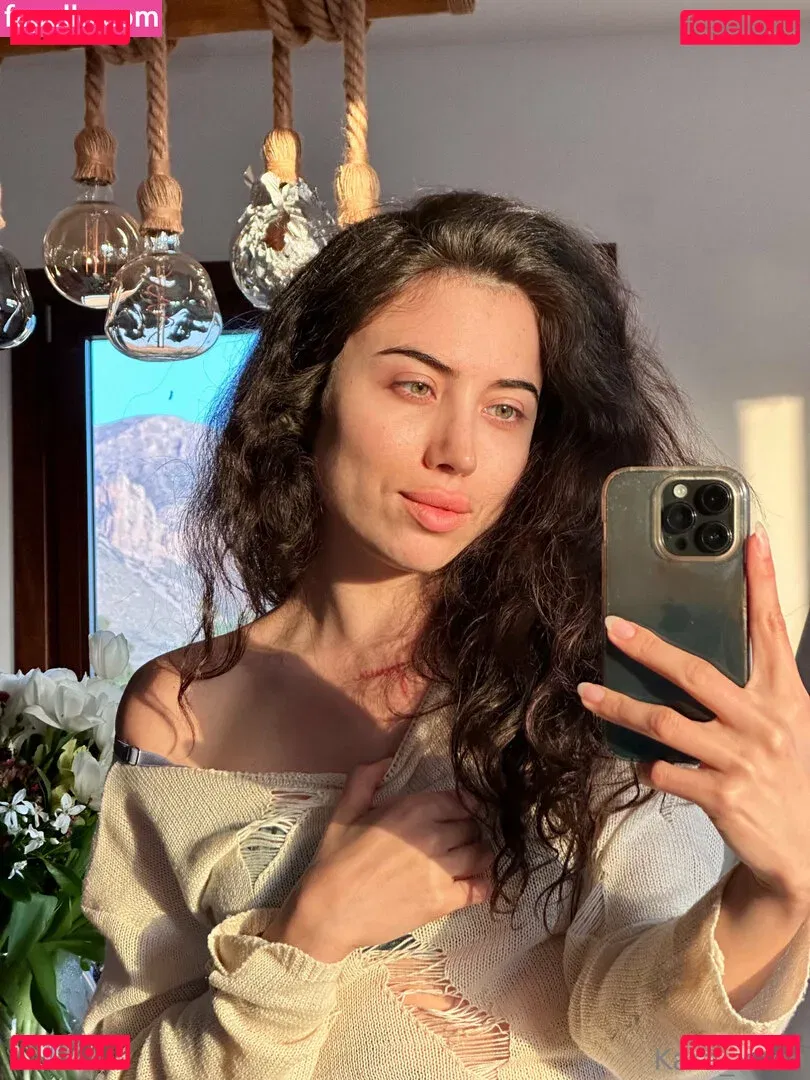 karaxaen Onlyfans Photo Gallery 