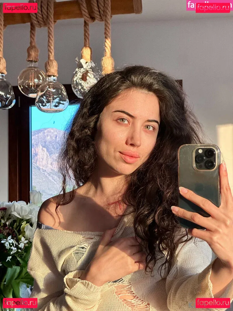 karaxaen Onlyfans Photo Gallery 