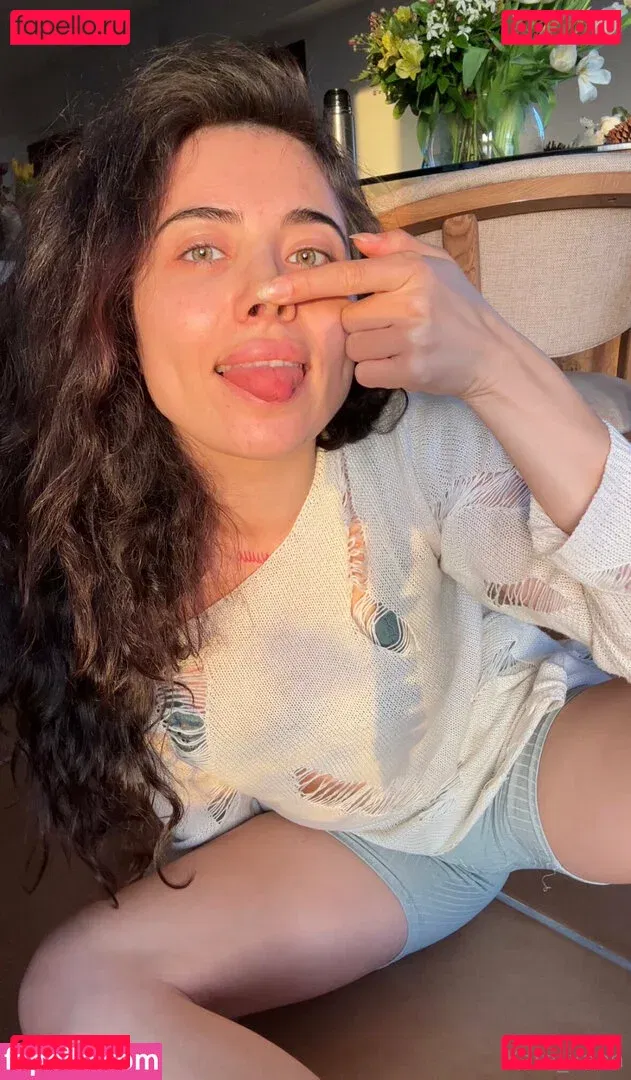 karaxaen Onlyfans Photo Gallery 