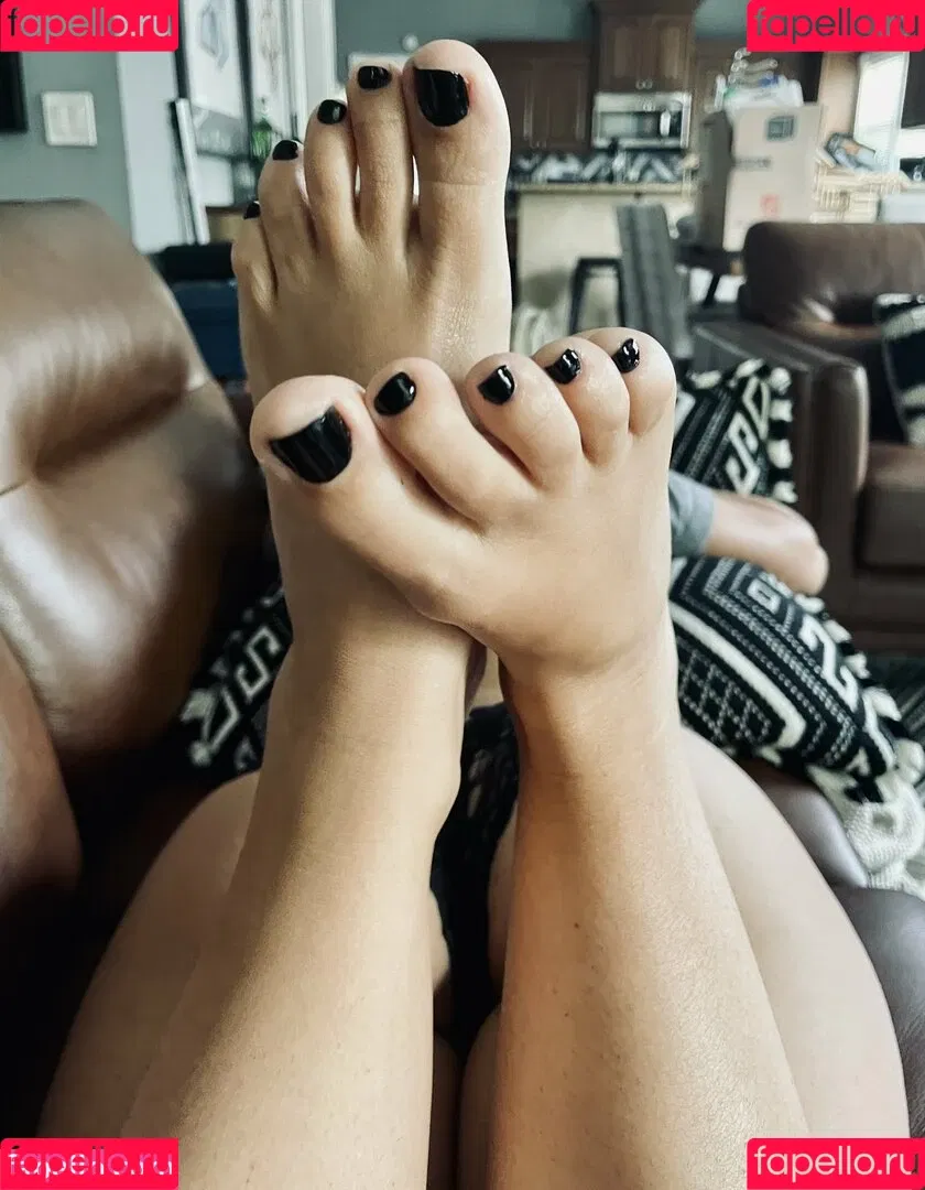 Mshoneyjoclark Onlyfans Photo Gallery 