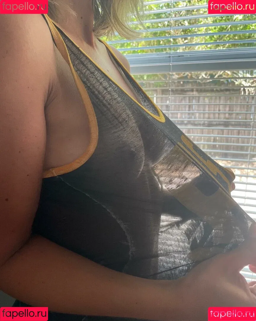 Mshoneyjoclark Onlyfans Photo Gallery 