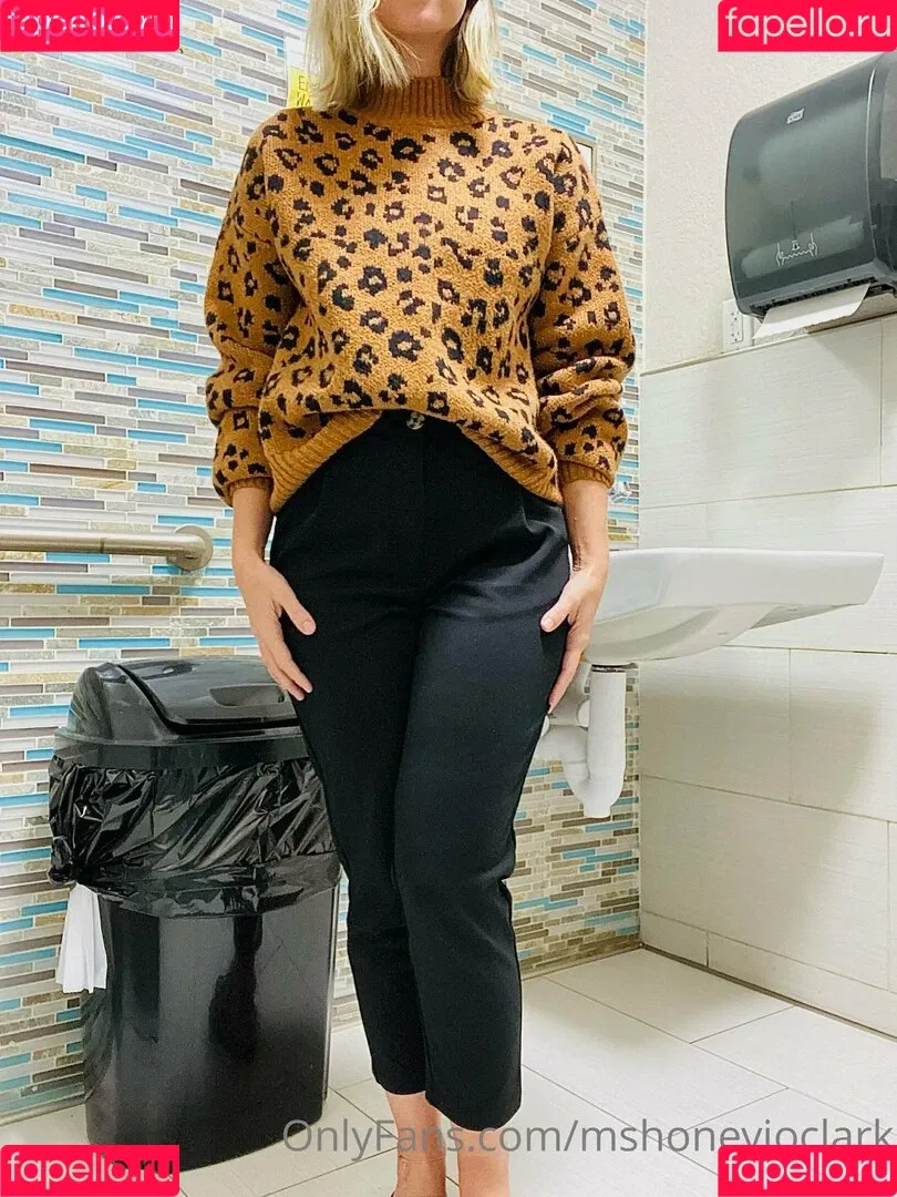 Mshoneyjoclark Onlyfans Photo Gallery 