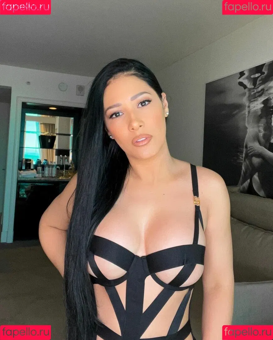 Simone E Simaria Onlyfans Photo Gallery 
