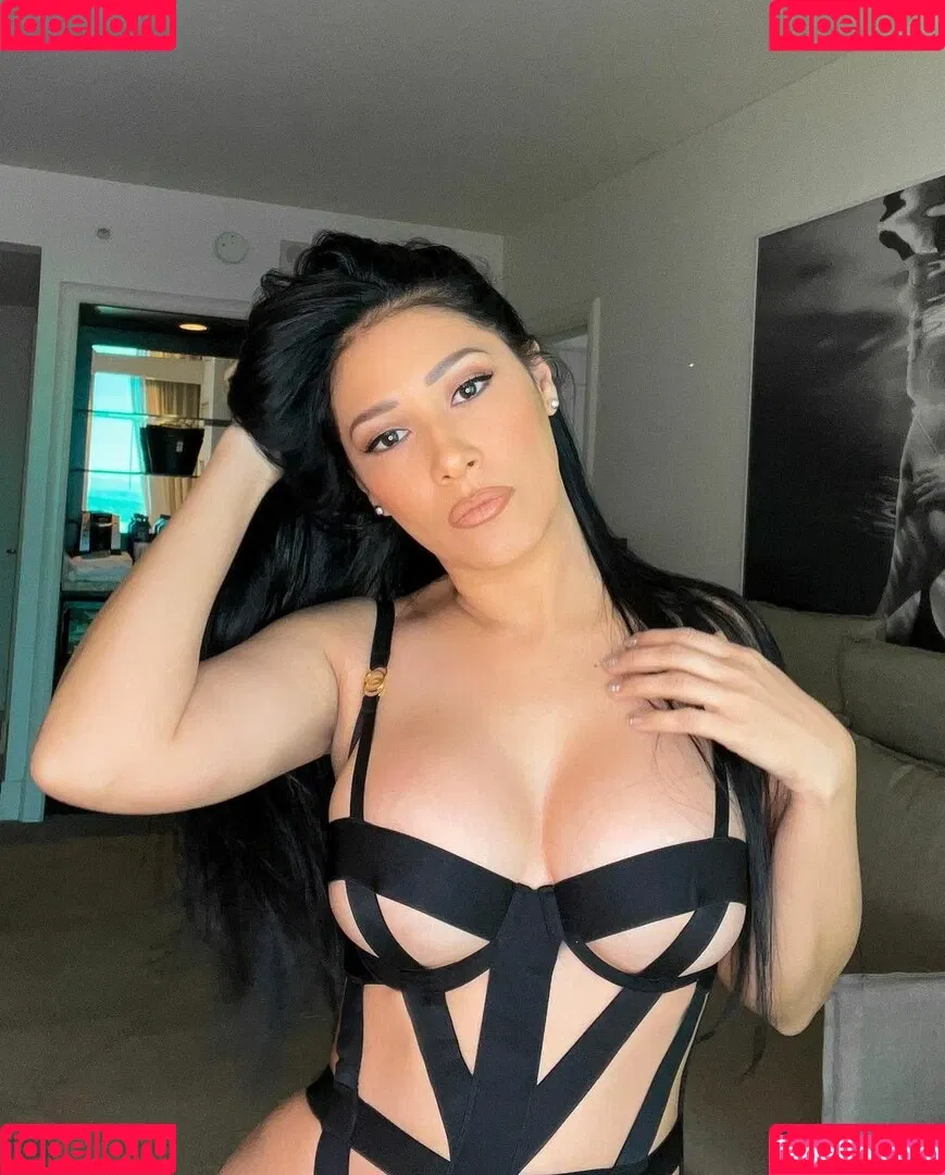 Simone E Simaria Onlyfans Photo Gallery 