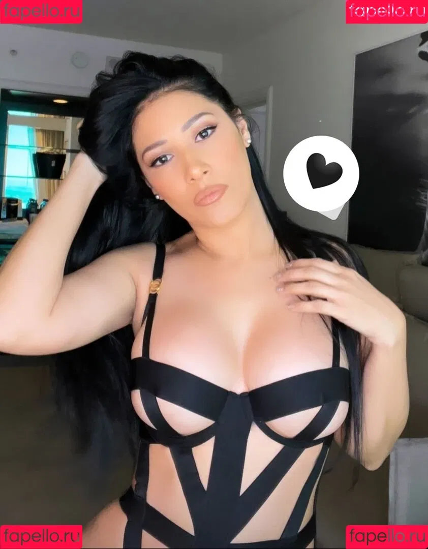 Simone E Simaria Onlyfans Photo Gallery 