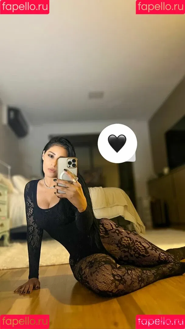 Simone E Simaria Onlyfans Photo Gallery 