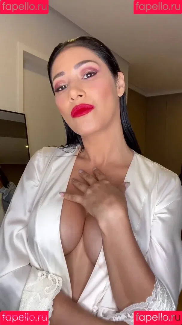 Simone E Simaria Onlyfans Photo Gallery 