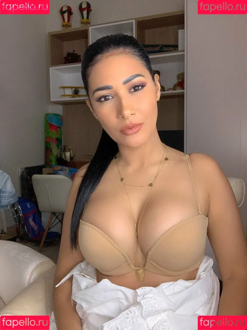 Simone E Simaria Onlyfans Photo Gallery 