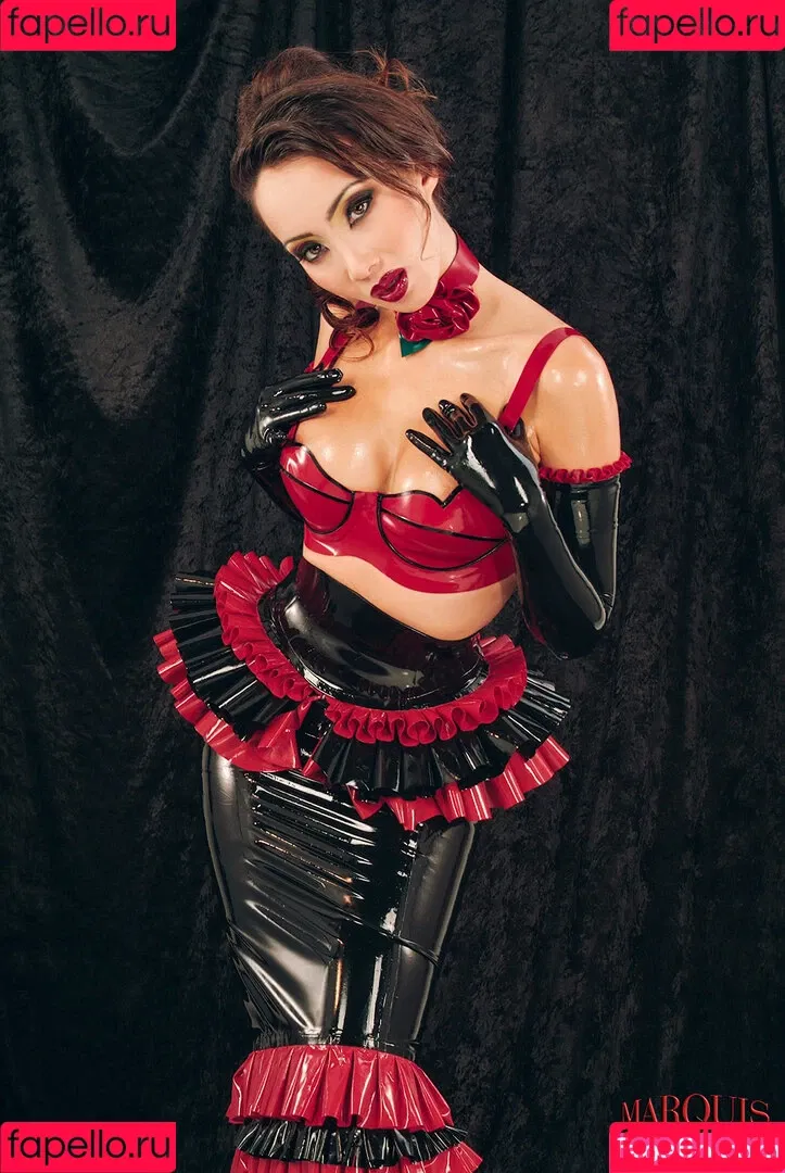 Celine Tran Onlyfans Photo Gallery 