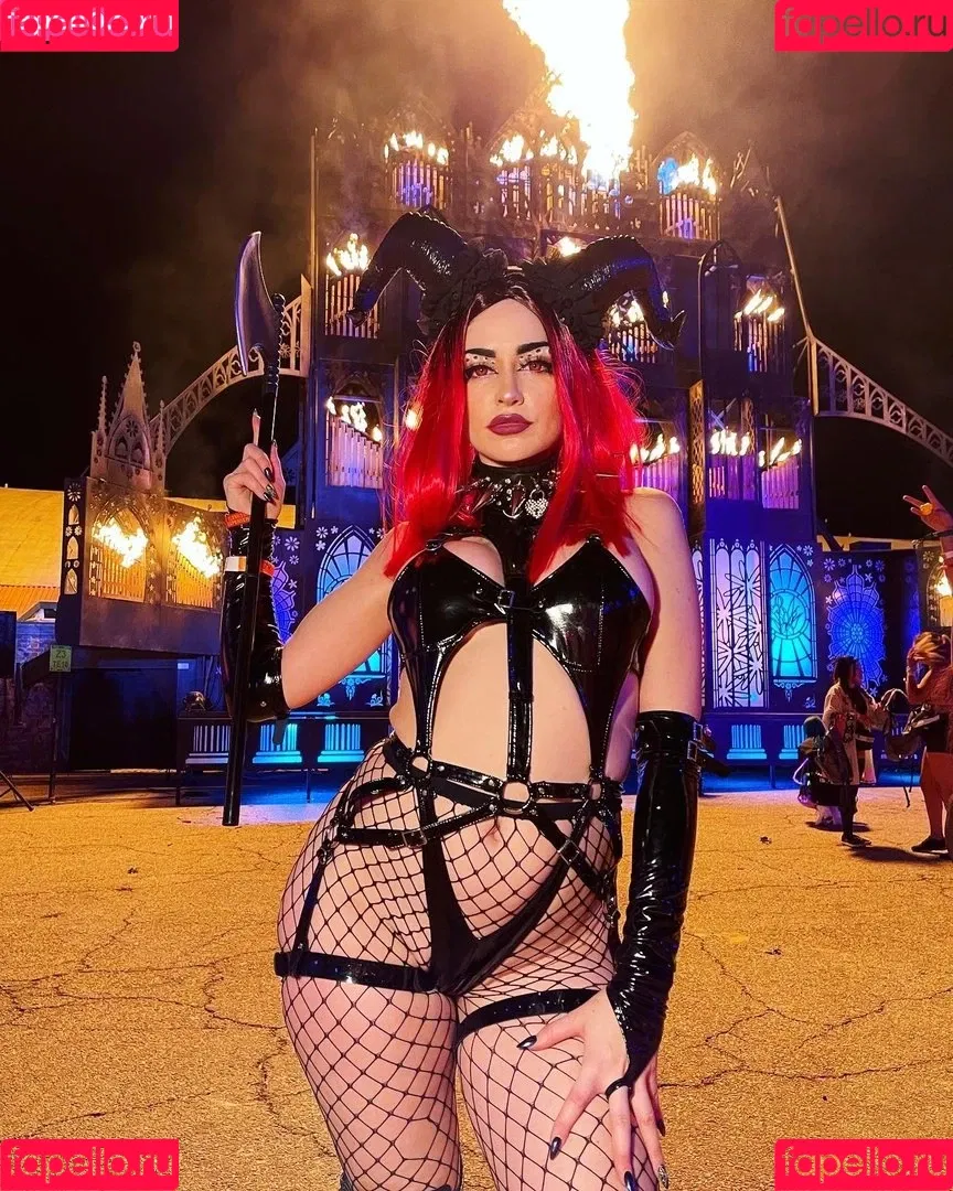 JewelzBlu Onlyfans Photo Gallery 