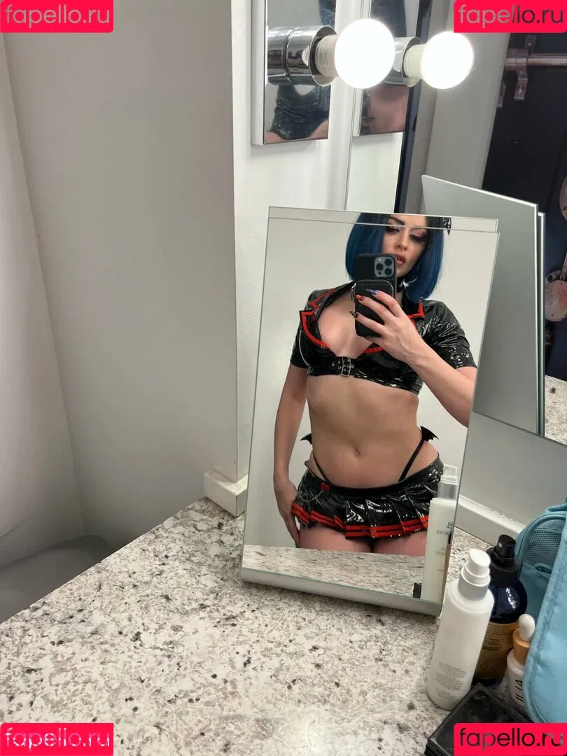 JewelzBlu Onlyfans Photo Gallery 