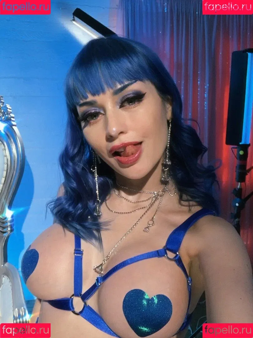JewelzBlu Onlyfans Photo Gallery 