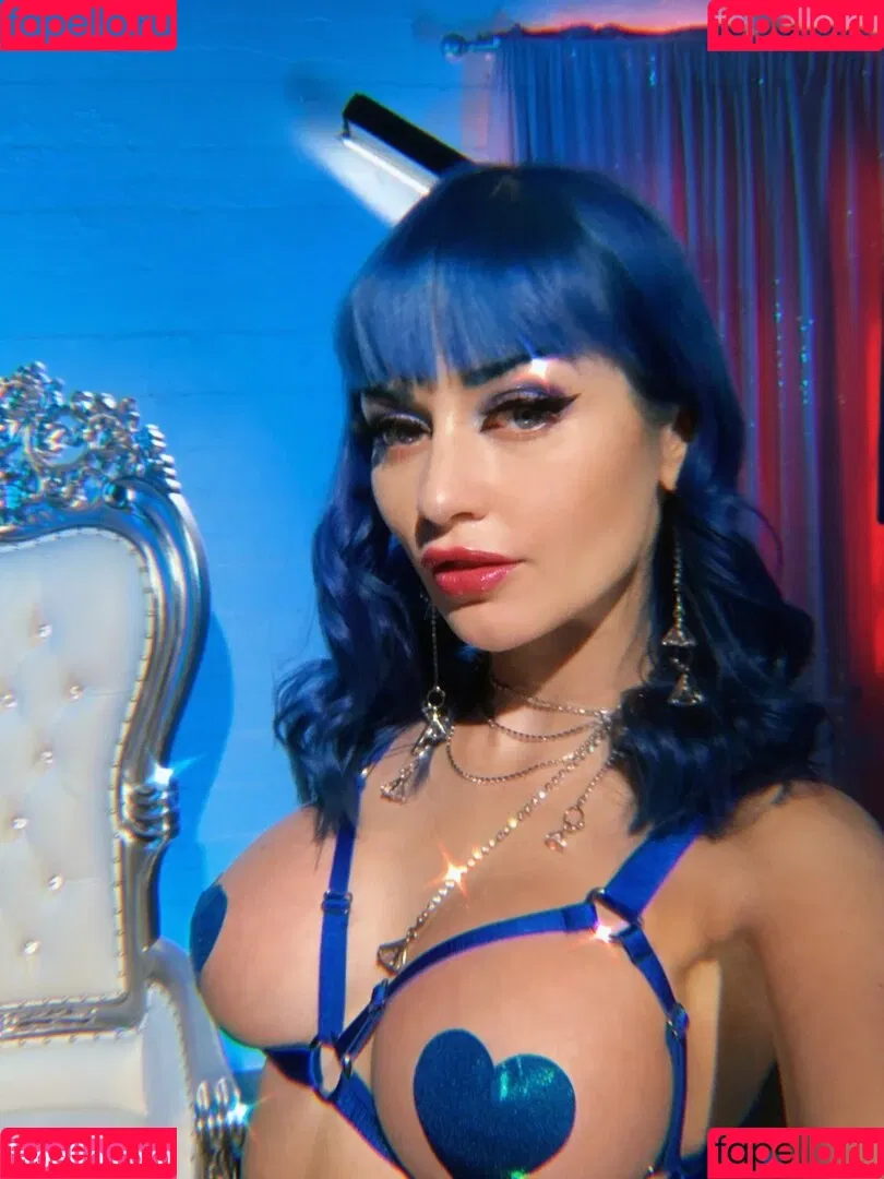 JewelzBlu Onlyfans Photo Gallery 