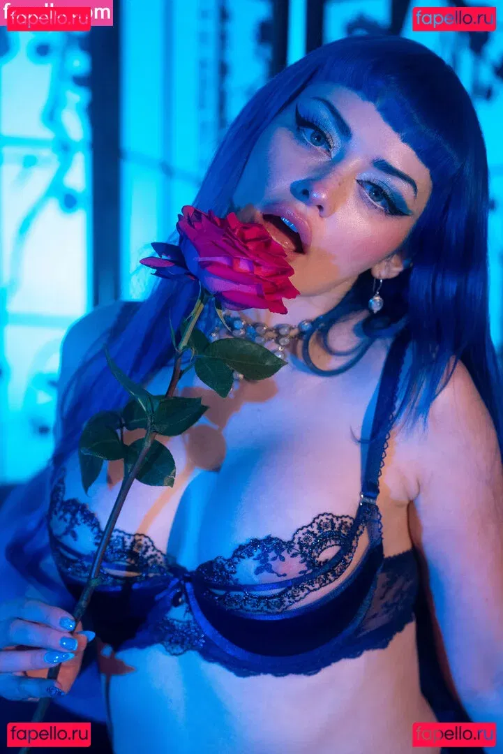 JewelzBlu Onlyfans Photo Gallery 