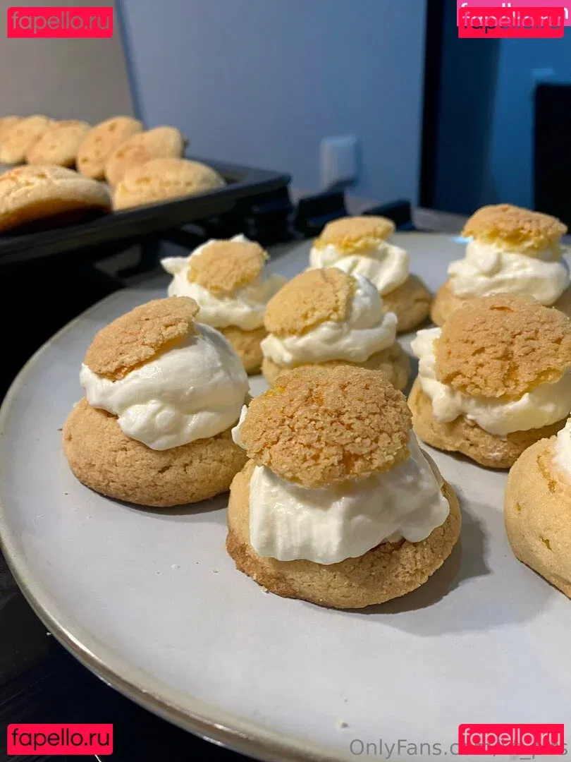 kt_pirs Onlyfans Photo Gallery 