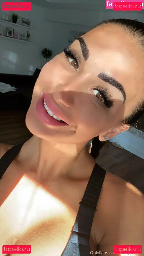 susygofficial Onlyfans Photo Gallery 