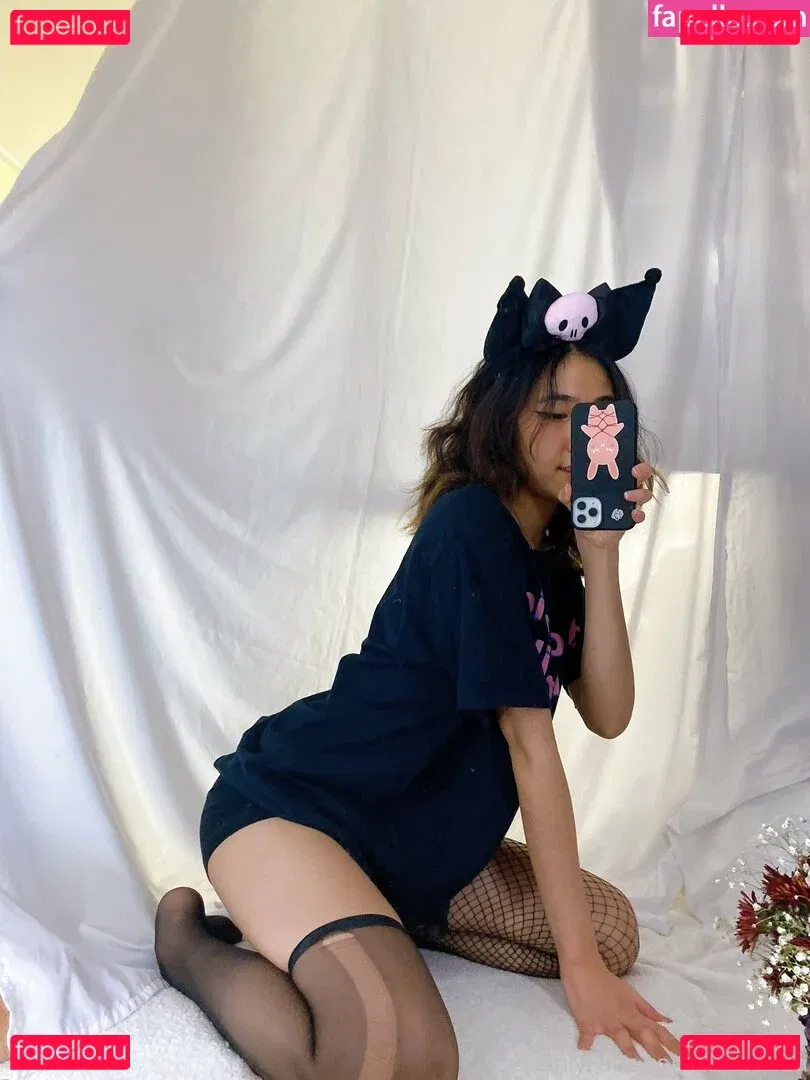 subtlesadbitch Onlyfans Photo Gallery 