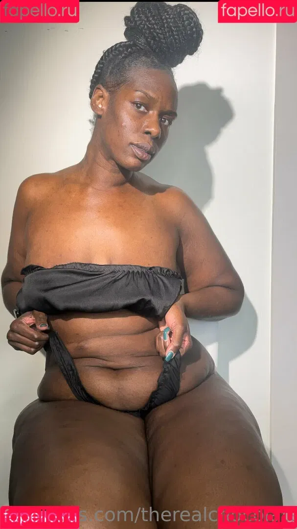 therealchocolateminnie Onlyfans Photo Gallery 