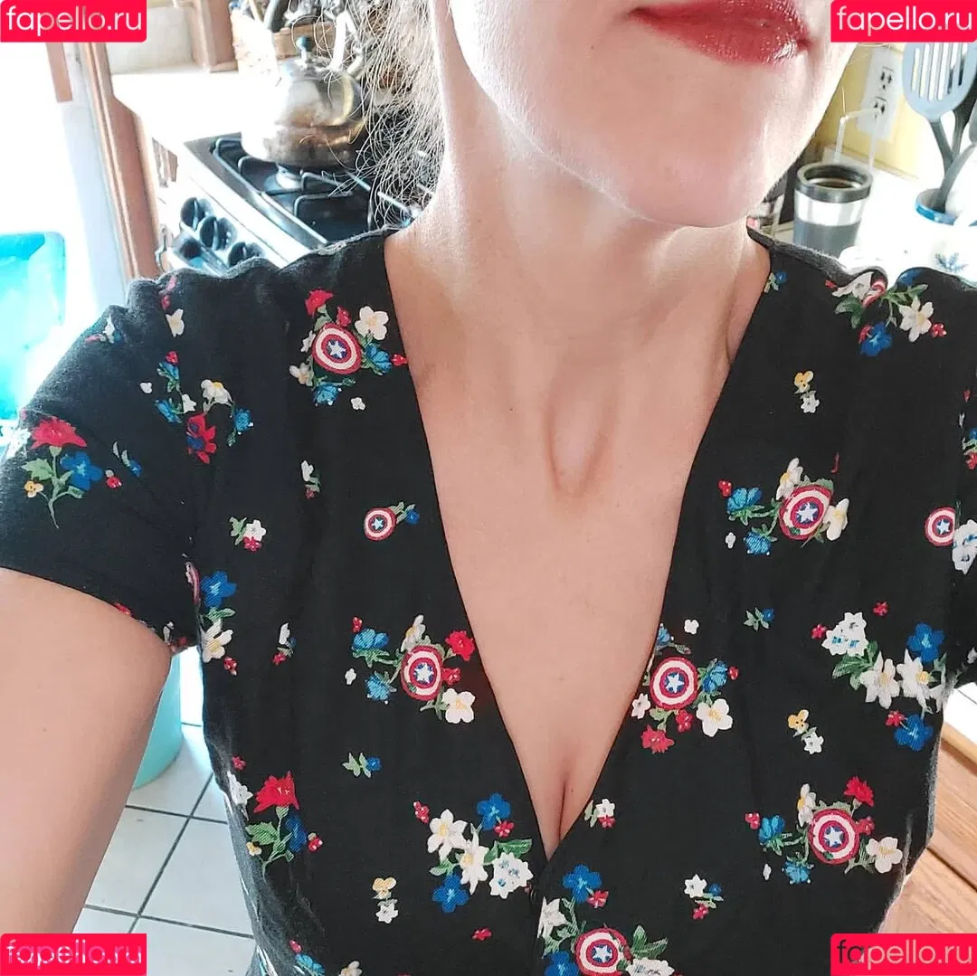 msjanejenkins Onlyfans Photo Gallery 
