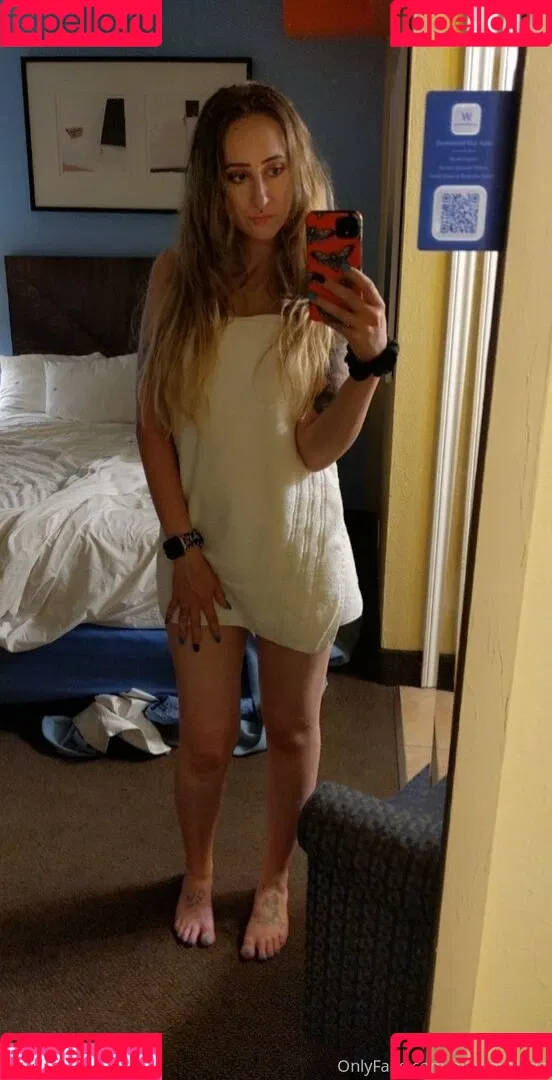 blamevalerie Onlyfans Photo Gallery 