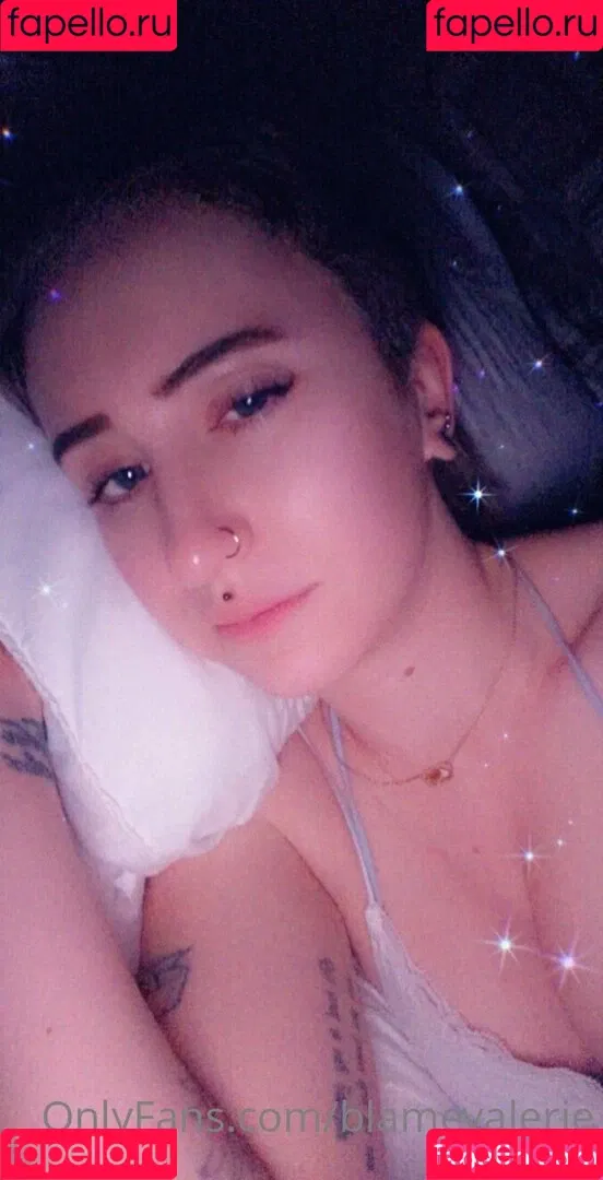 blamevalerie Onlyfans Photo Gallery 