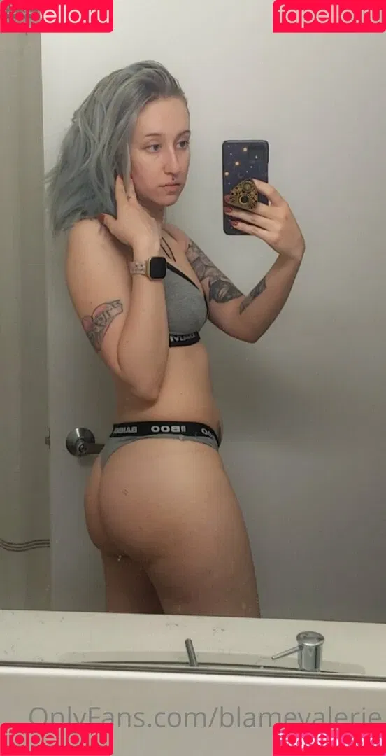 blamevalerie Onlyfans Photo Gallery 