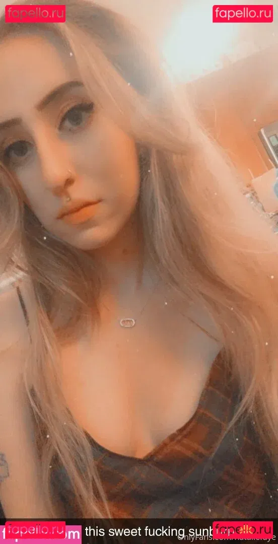 blamevalerie Onlyfans Photo Gallery 