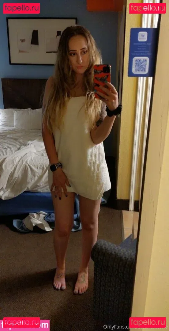 blamevalerie Onlyfans Photo Gallery 