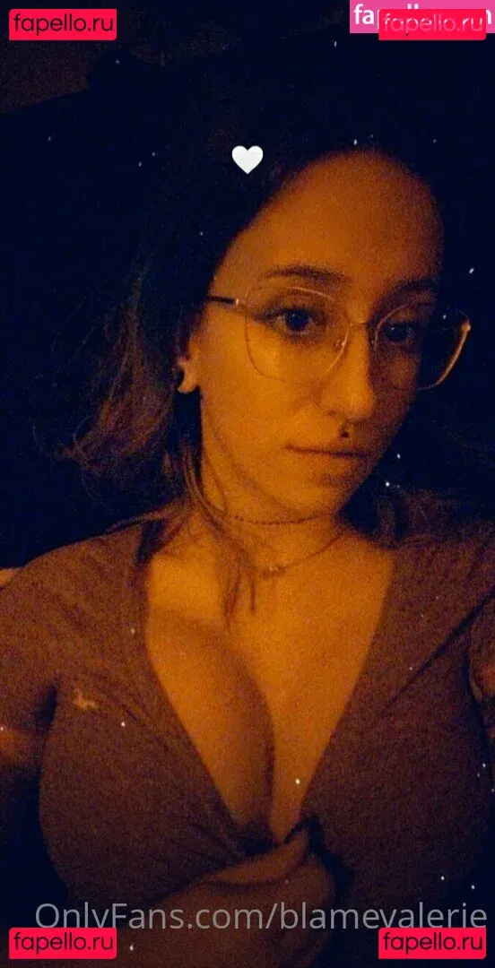 blamevalerie Onlyfans Photo Gallery 