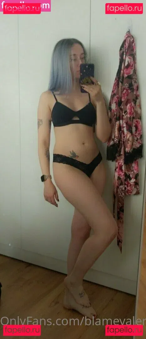 blamevalerie Onlyfans Photo Gallery 