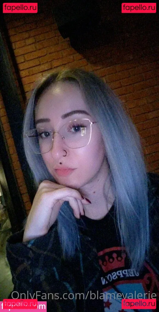 blamevalerie Onlyfans Photo Gallery 