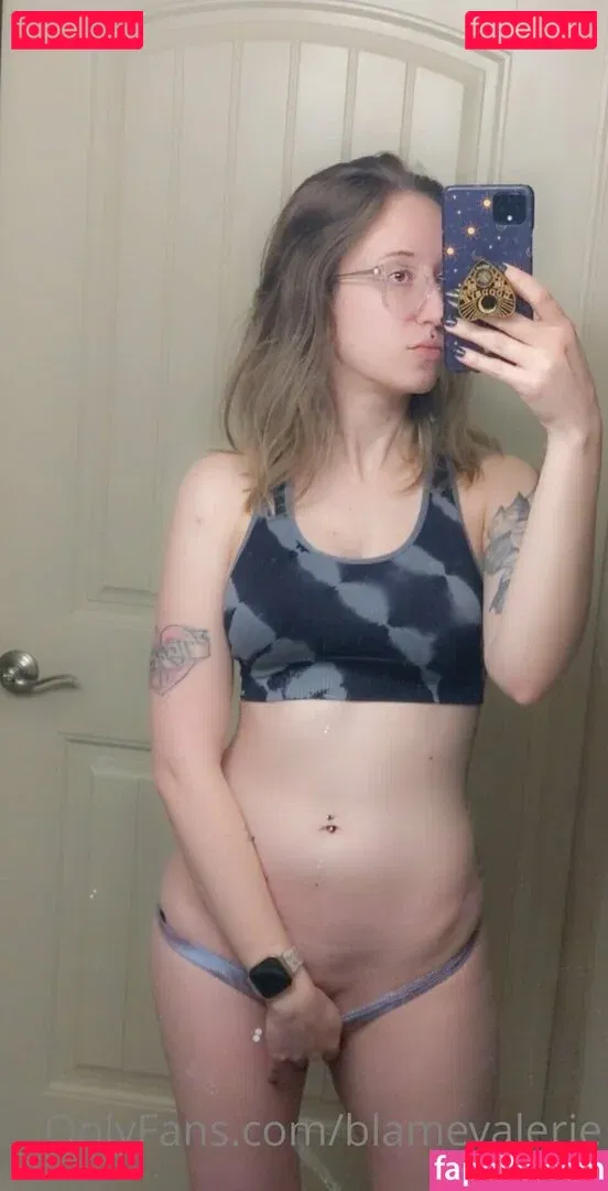 blamevalerie Onlyfans Photo Gallery 
