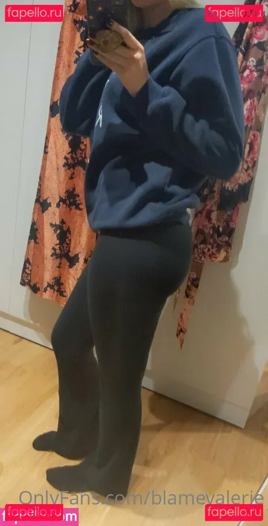 blamevalerie Onlyfans Photo Gallery 