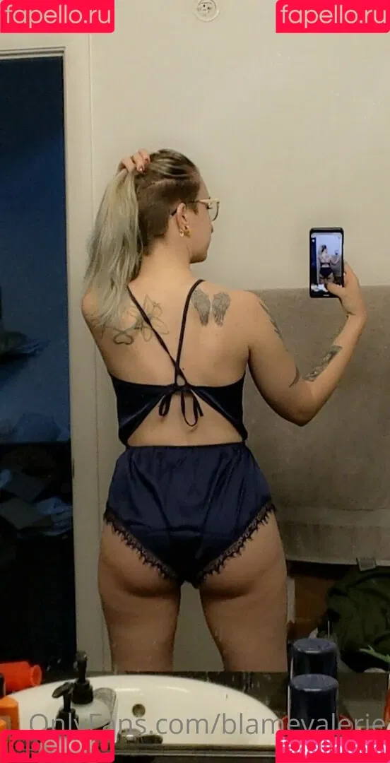 blamevalerie Onlyfans Photo Gallery 