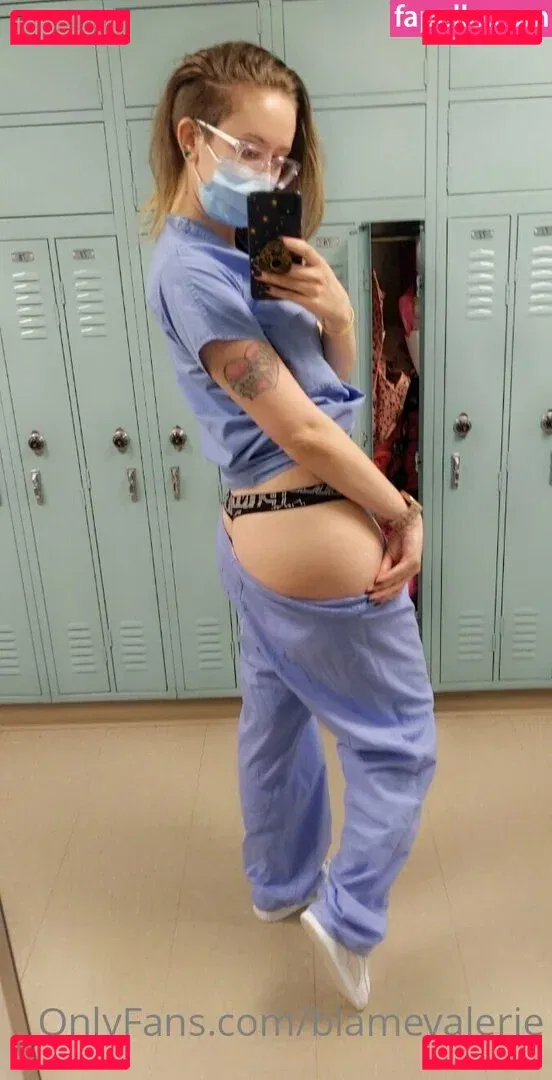 blamevalerie Onlyfans Photo Gallery 