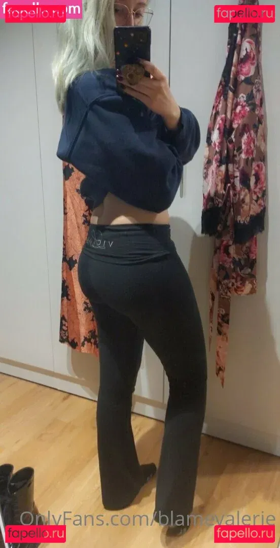 blamevalerie Onlyfans Photo Gallery 