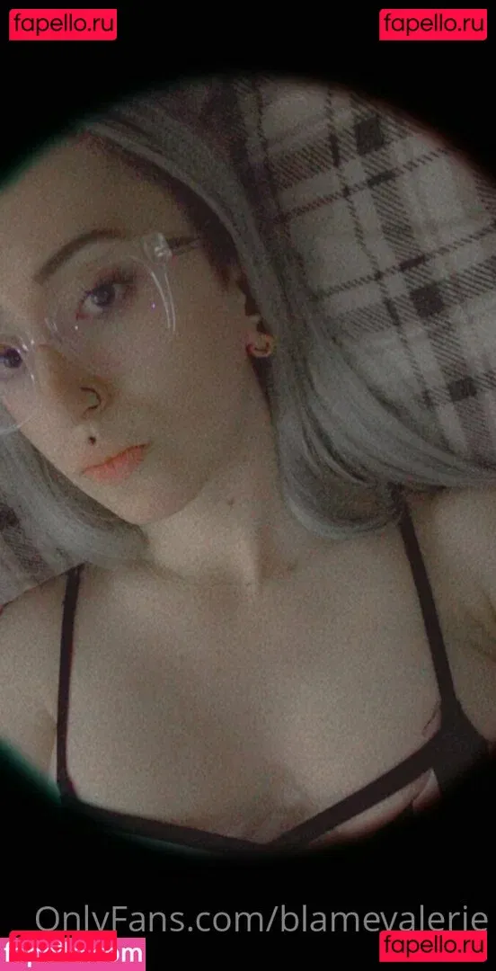 blamevalerie Onlyfans Photo Gallery 