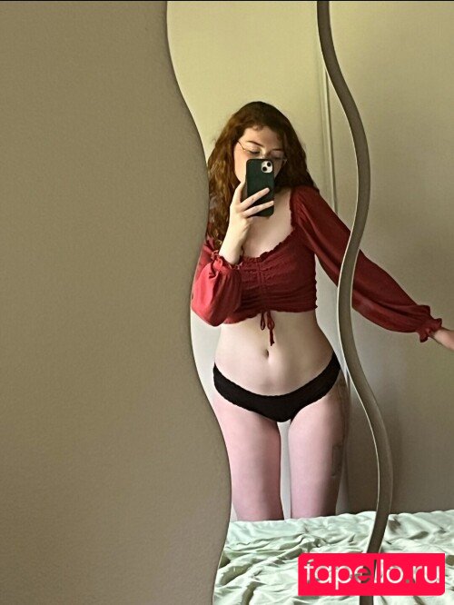 Pepperbells Nude Onlyfans Photo 13