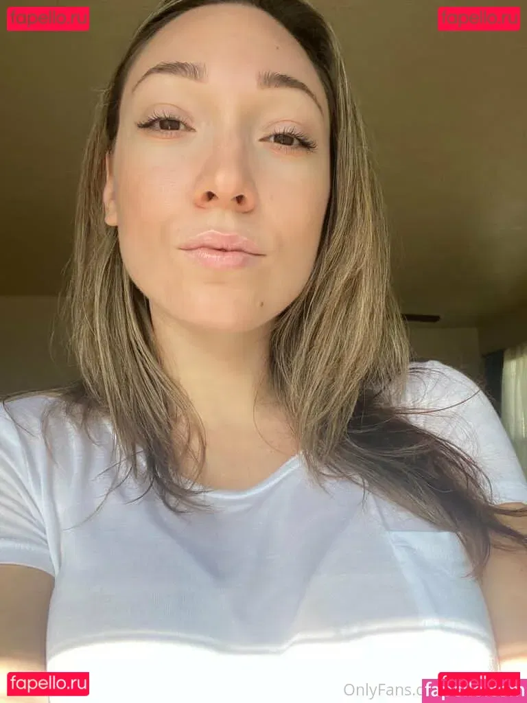 lilylabeau Onlyfans Photo Gallery 