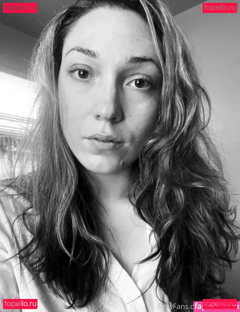 lilylabeau Onlyfans Photo Gallery 