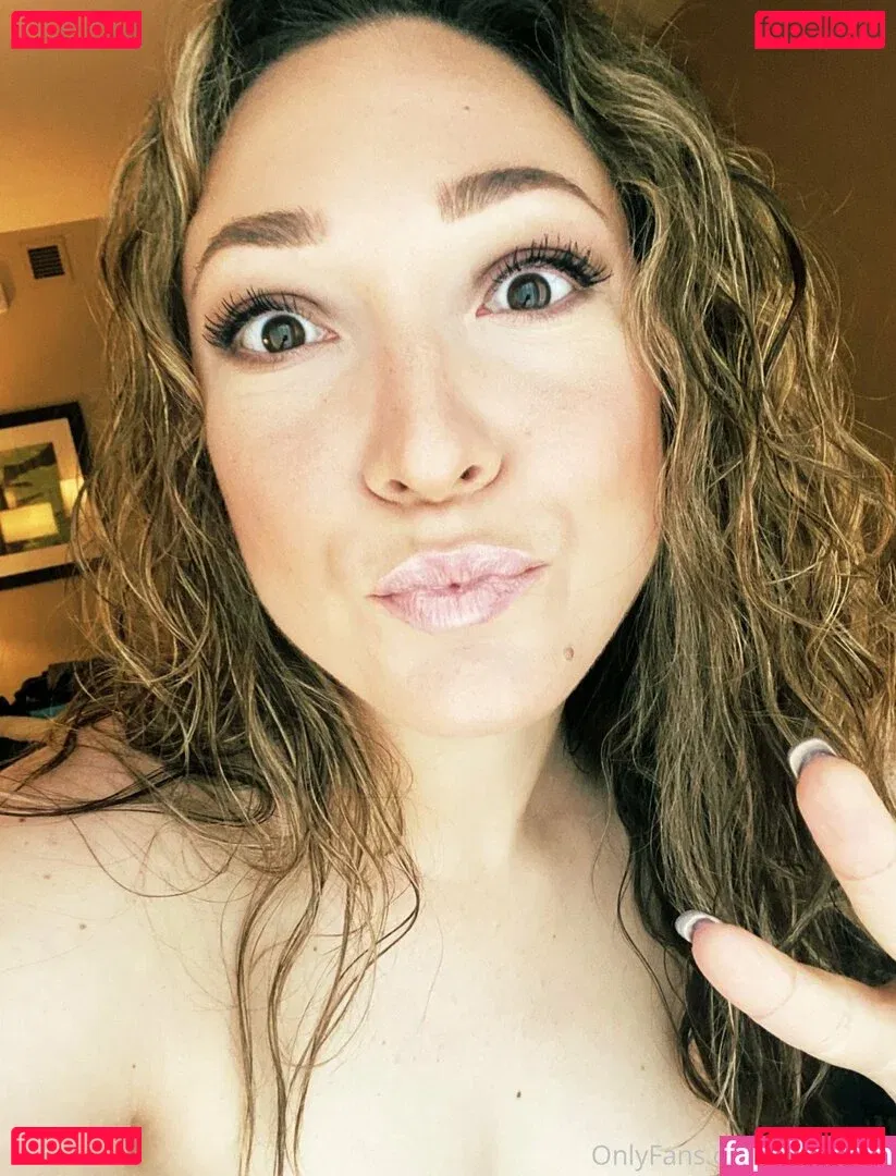 lilylabeau Onlyfans Photo Gallery 