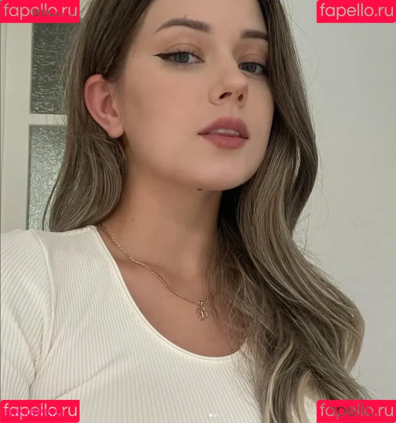 Bilochka ASMR Onlyfans Photo Gallery 