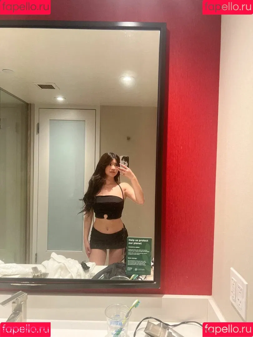 linawinaly Onlyfans Photo Gallery 