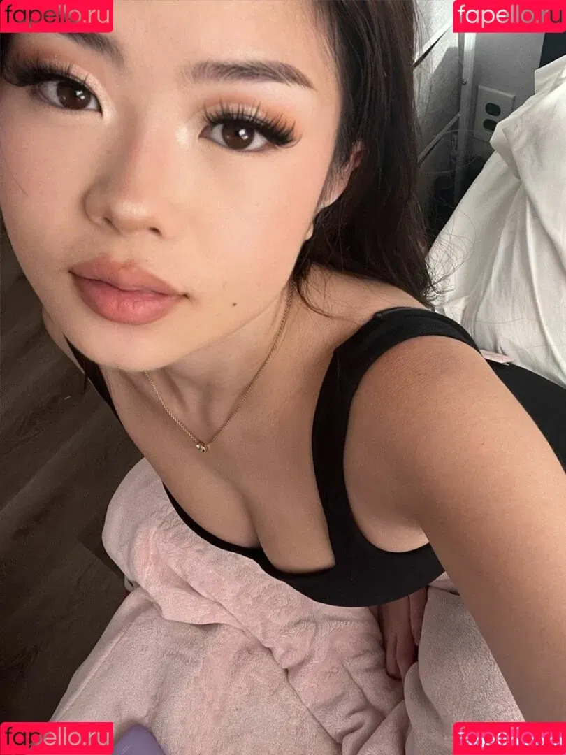 linawinaly Onlyfans Photo Gallery 