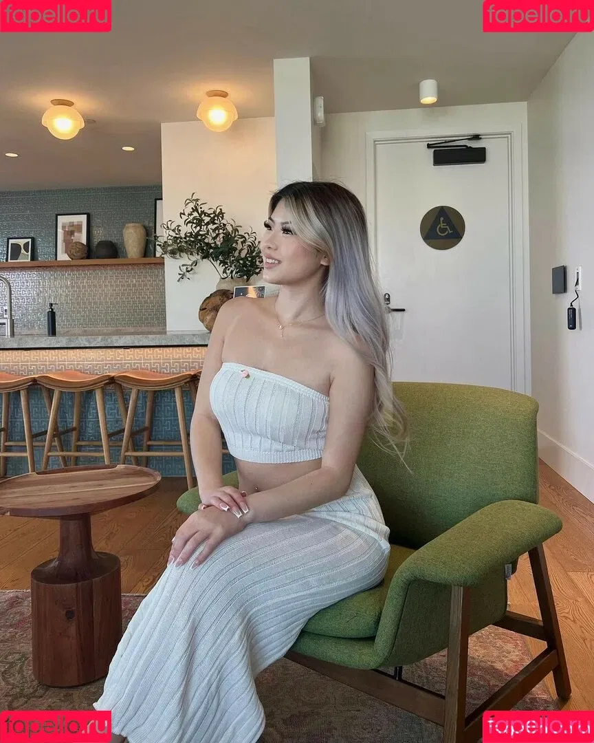 linawinaly Onlyfans Photo Gallery 