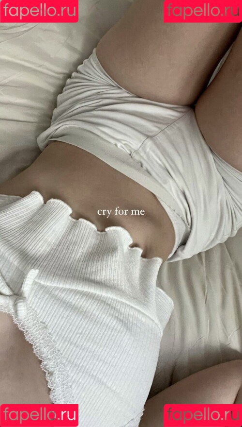 linawinaly Onlyfans Photo Gallery 