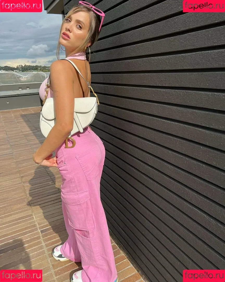 Mally Restrepo Onlyfans Photo Gallery 